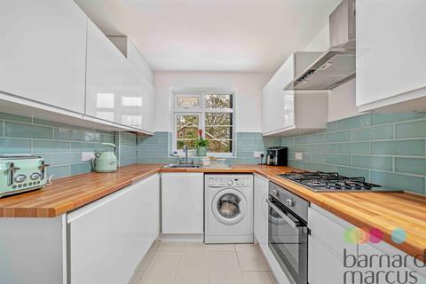 undefined, Rosebank Close, London