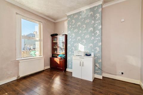 2 bedroom terraced house for sale, Bobbers Mill Road, Nottingham