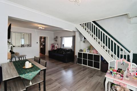3 bedroom end of terrace house for sale, Moravian Road, Bristol
