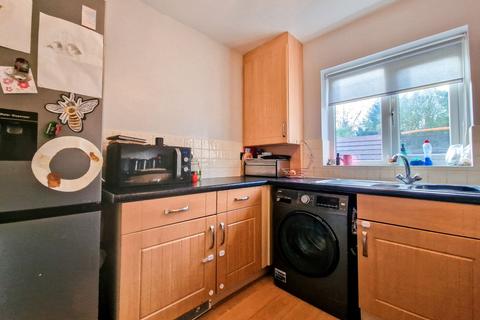 3 bedroom semi-detached house for sale, Greengate Close, Bury BL9