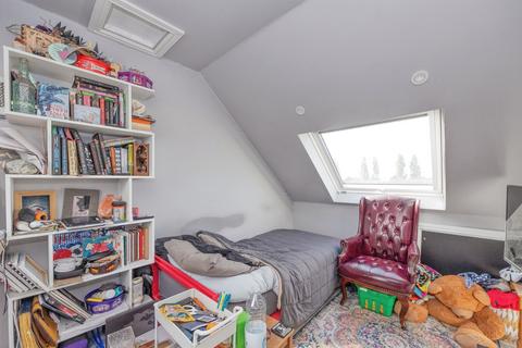 4 bedroom semi-detached house for sale, Jubilee Avenue, Portsmouth