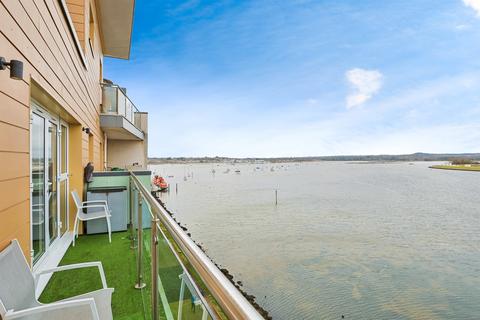 2 bedroom apartment for sale, Lifeboat Quay, Poole