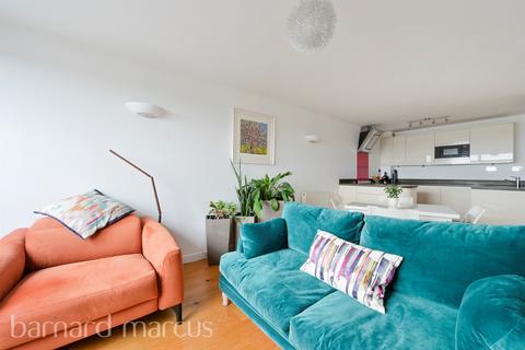 1 bedroom apartment for sale, Sumner Road, London