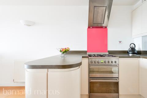 1 bedroom apartment for sale, Sumner Road, London