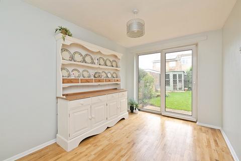 3 bedroom detached house for sale, Sherwood Avenue, Northampton