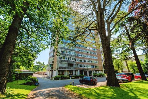 2 bedroom apartment for sale, Bassett Avenue, Southampton