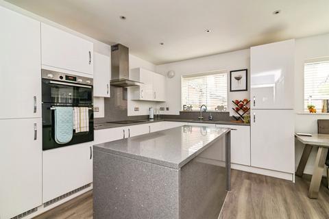 4 bedroom detached house for sale, Rose Way, Edwalton, Nottingham