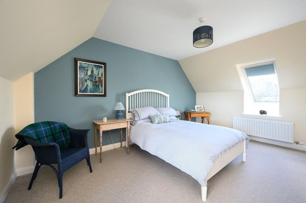 Loch Hse-Bed 2