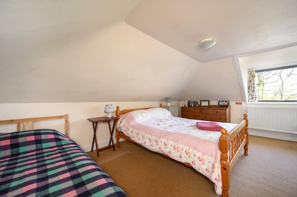 Stable Cot-Bed 2