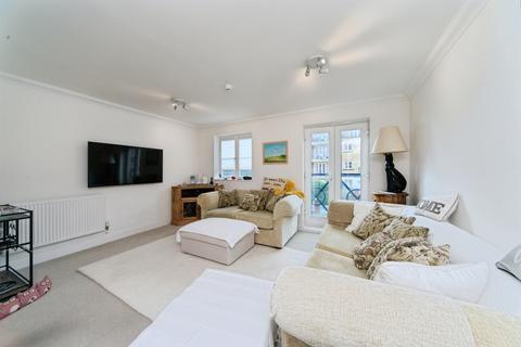 5 bedroom townhouse for sale, Dominica Court, Eastbourne