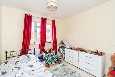 2 bedroom maisonette for sale, Bursledon Road, Southampton
