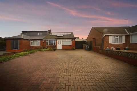 undefined, Braceby Close, Luton