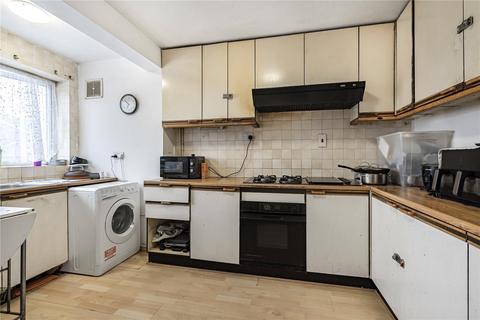 3 bedroom end of terrace house for sale, Maple Drive, Burgess Hill, West Sussex, RH15