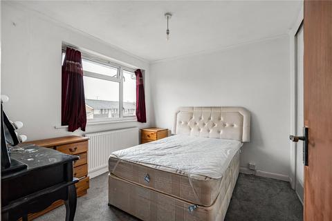3 bedroom end of terrace house for sale, Maple Drive, Burgess Hill, West Sussex, RH15