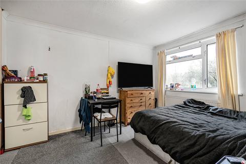 3 bedroom end of terrace house for sale, Maple Drive, Burgess Hill, West Sussex, RH15