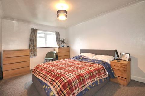2 bedroom flat for sale, Park Drive, Surrey GU22