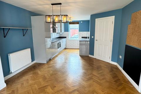3 bedroom end of terrace house for sale, Webb Crescent, Yate, Bristol