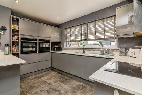 undefined, Naylor Avenue, Gotham, Nottingham