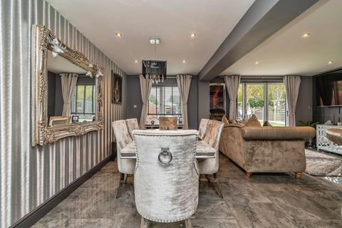 undefined, Naylor Avenue, Gotham, Nottingham