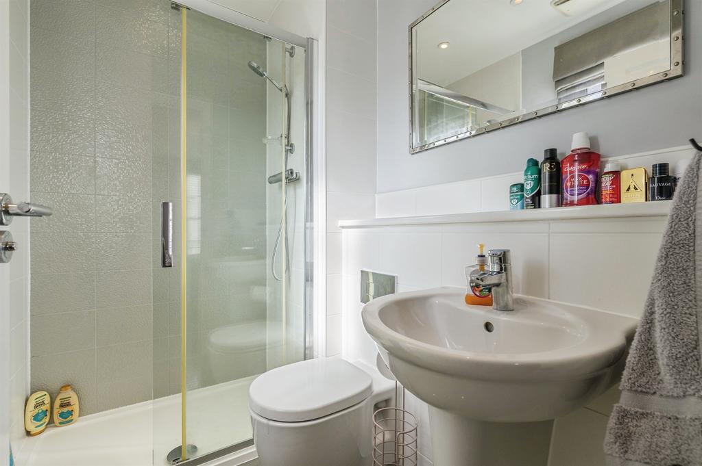 En Suite 1