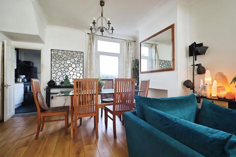 3 bedroom terraced house for sale, Evelyn Street, Barry