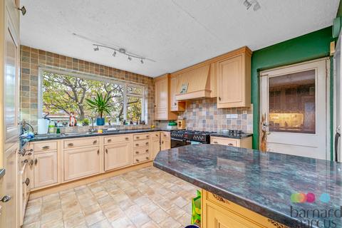 3 bedroom detached house for sale, Friern Park, London