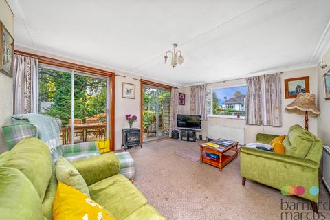 3 bedroom detached house for sale, Friern Park, London