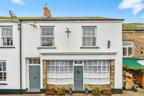 5 bedroom terraced house for sale, Brook Street, Bampton, Tiverton