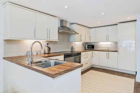 5 bedroom terraced house for sale, Brook Street, Bampton, Tiverton