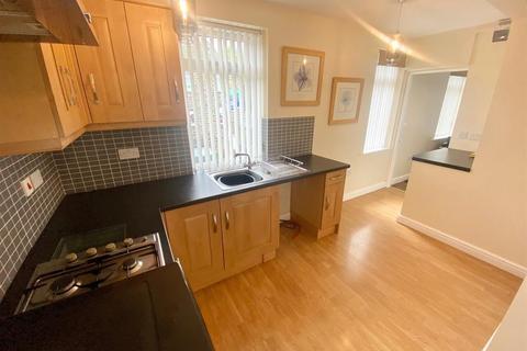 1 bedroom flat to rent, Bridge Street, Penistone, Sheffield, S36 6AJ