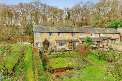 The Enterdent, Godstone