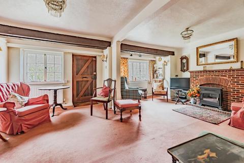 4 bedroom end of terrace house for sale, The Enterdent, Godstone
