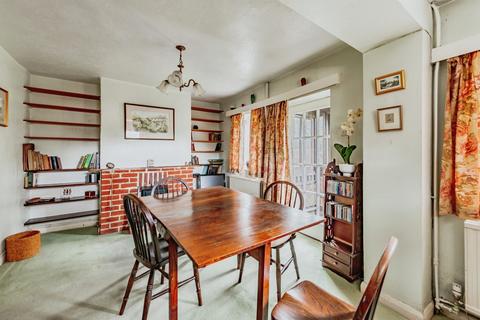 4 bedroom end of terrace house for sale, The Enterdent, Godstone