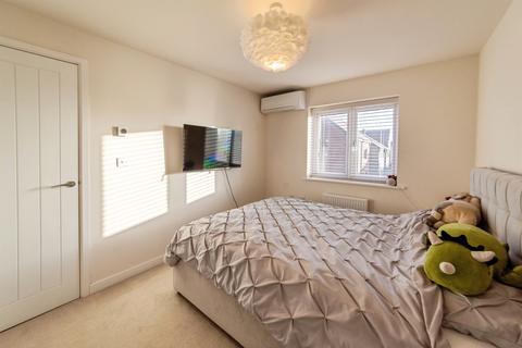 4 bedroom detached house for sale, Scampton Avenue, Sleaford