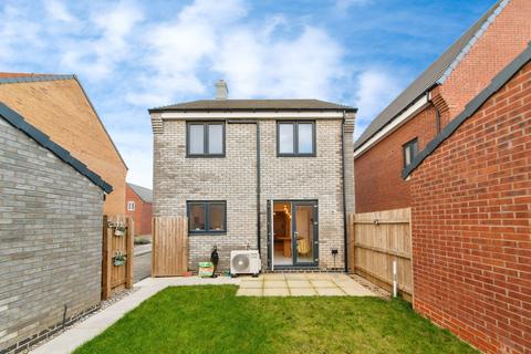 4 bedroom detached house for sale, Scampton Avenue, Sleaford
