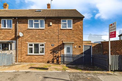 3 bedroom end of terrace house for sale, Tamar Grove, Hull