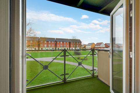 undefined, Woodside Close, Grays