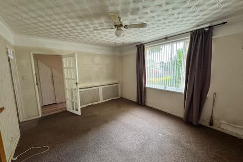 3 bedroom terraced house for sale, Chamberlain Road, Hull