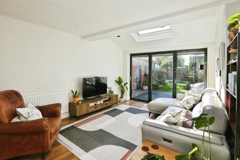 3 bedroom semi-detached house for sale, Roman Grove, Fareham
