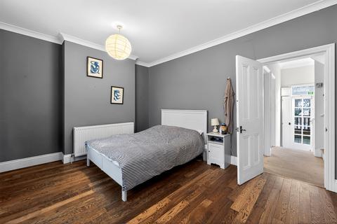 6 bedroom house for sale, Archel Road, London