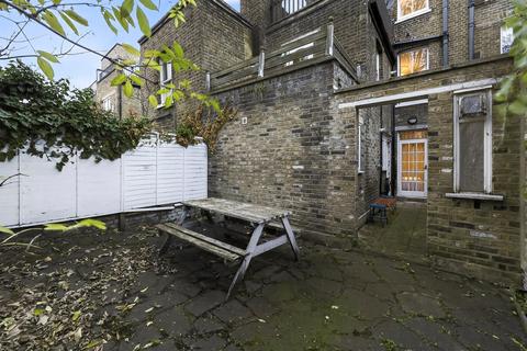 6 bedroom house for sale, Archel Road, London