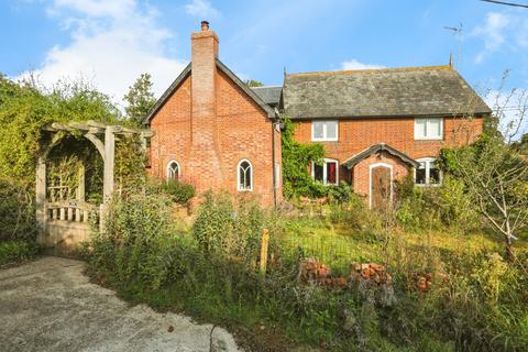 undefined, Main Road, Woodbridge