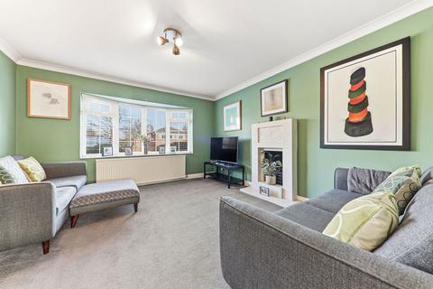 4 bedroom detached house for sale, Woodland Park, Leeds LS26
