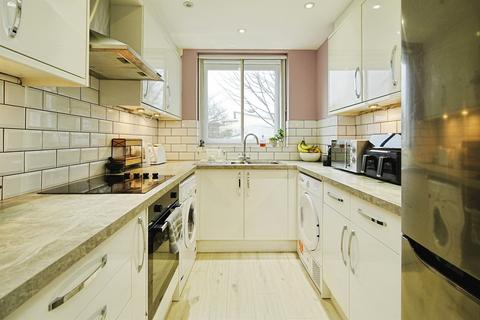2 bedroom apartment for sale, Somerhill Road, Hove