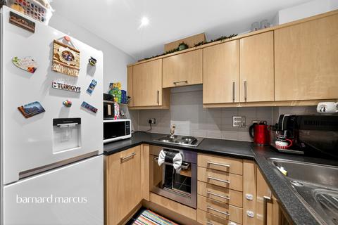 1 bedroom ground floor flat for sale, Wooldridge Close, Feltham