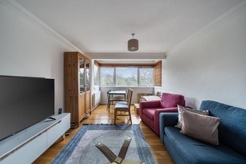 2 bedroom apartment for sale, High Road, Woodford Green