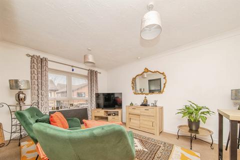 2 bedroom retirement property for sale, Sunfield Close, Ipswich