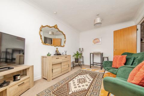 2 bedroom retirement property for sale, Sunfield Close, Ipswich