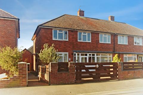 undefined, Barnfield Avenue, Mitcham, CR4