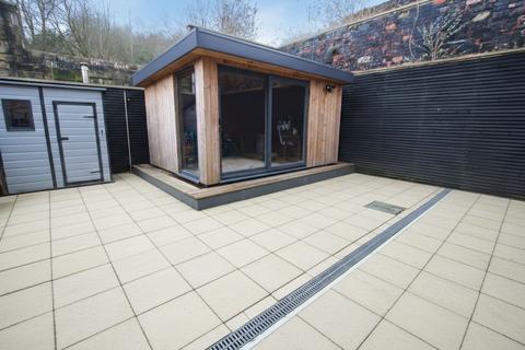 undefined, Cinder Close, Todmorden OL14